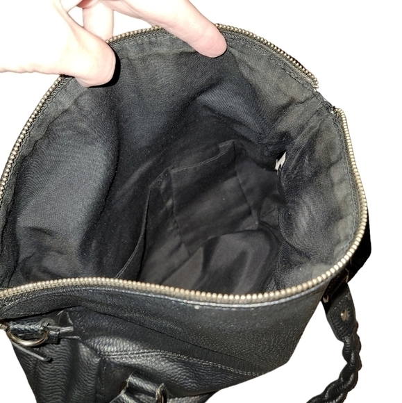 Apt.9 black leather purse Braided handle buckles on front Zipper/top 12 " deep - Picture 2 of 7